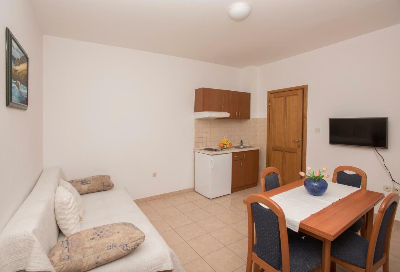 Villa Ivka Tučepi Eksteriør billede