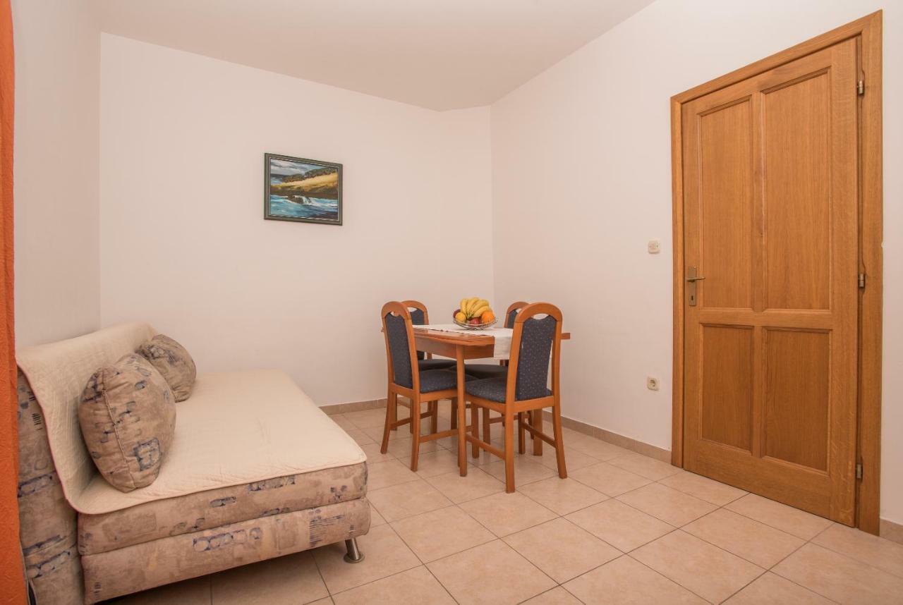 Villa Ivka Tučepi Eksteriør billede